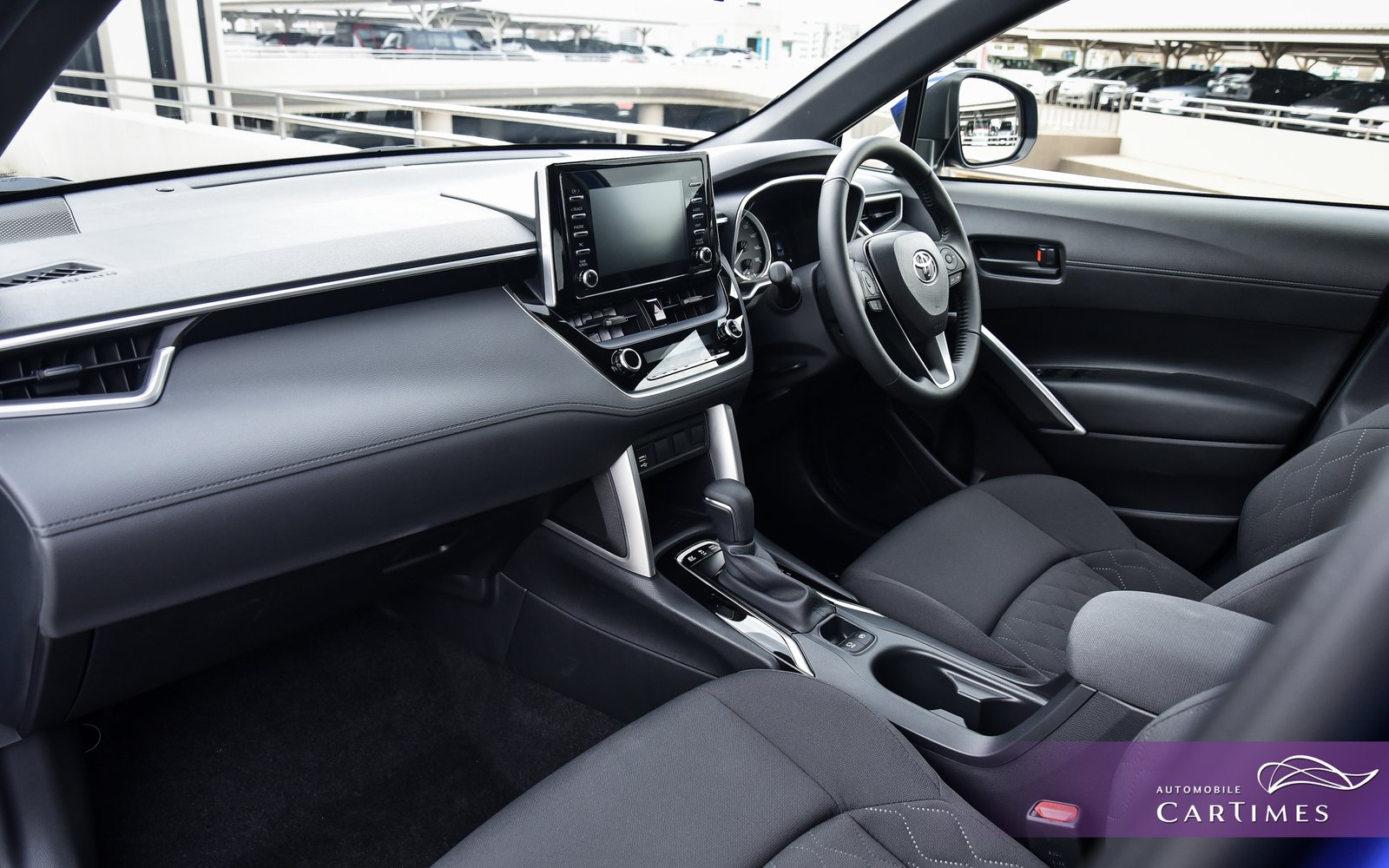Toyota Corolla Cross 1.8G Hybrid photo 9